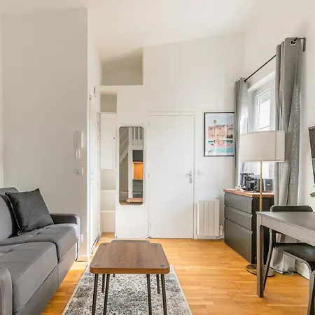 Brand New - Exquisite And Sunny Parisian Loft Apartment *